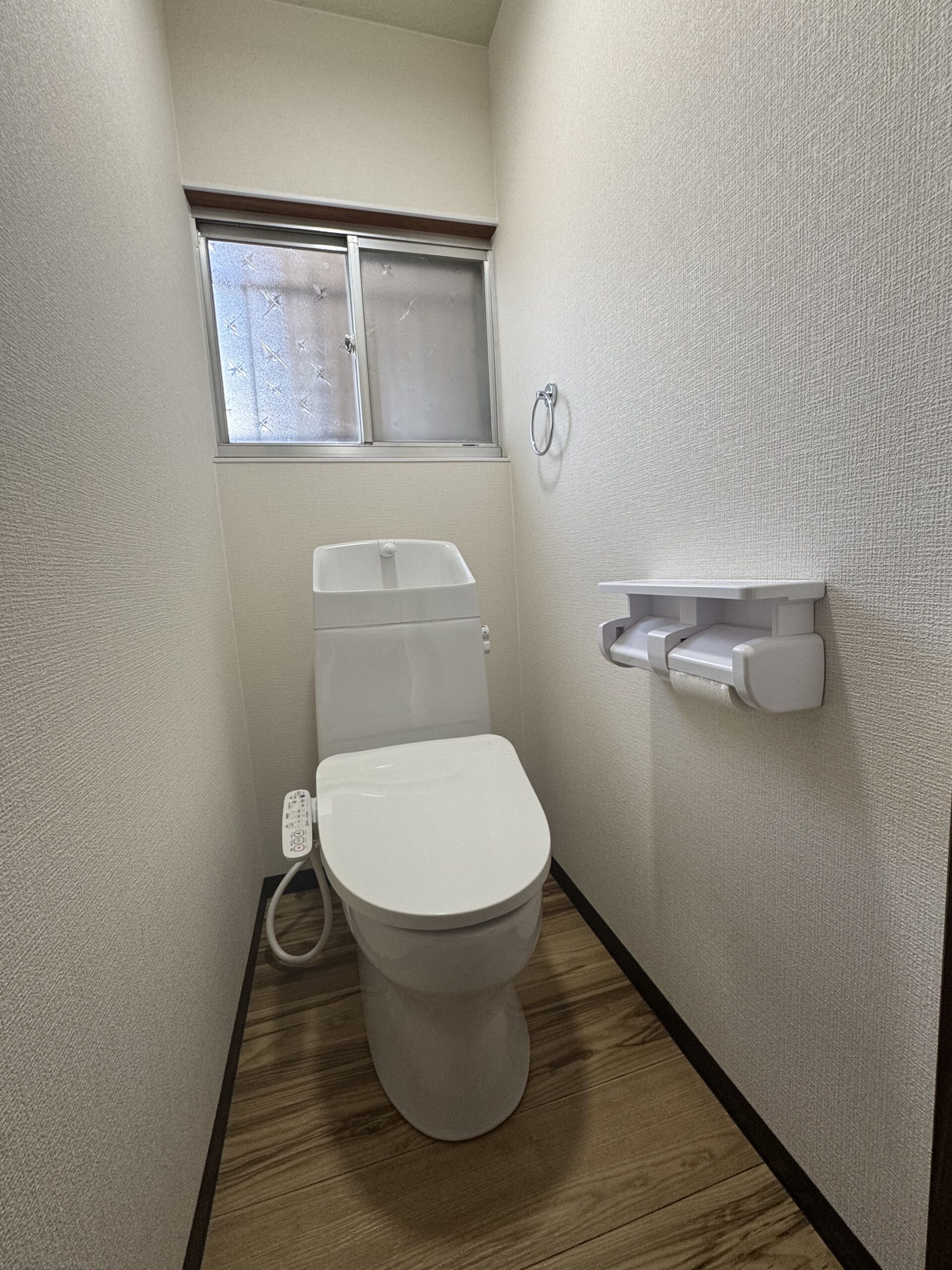 2CD418F6-252F-4D08-951E-DA7A7BEC4871