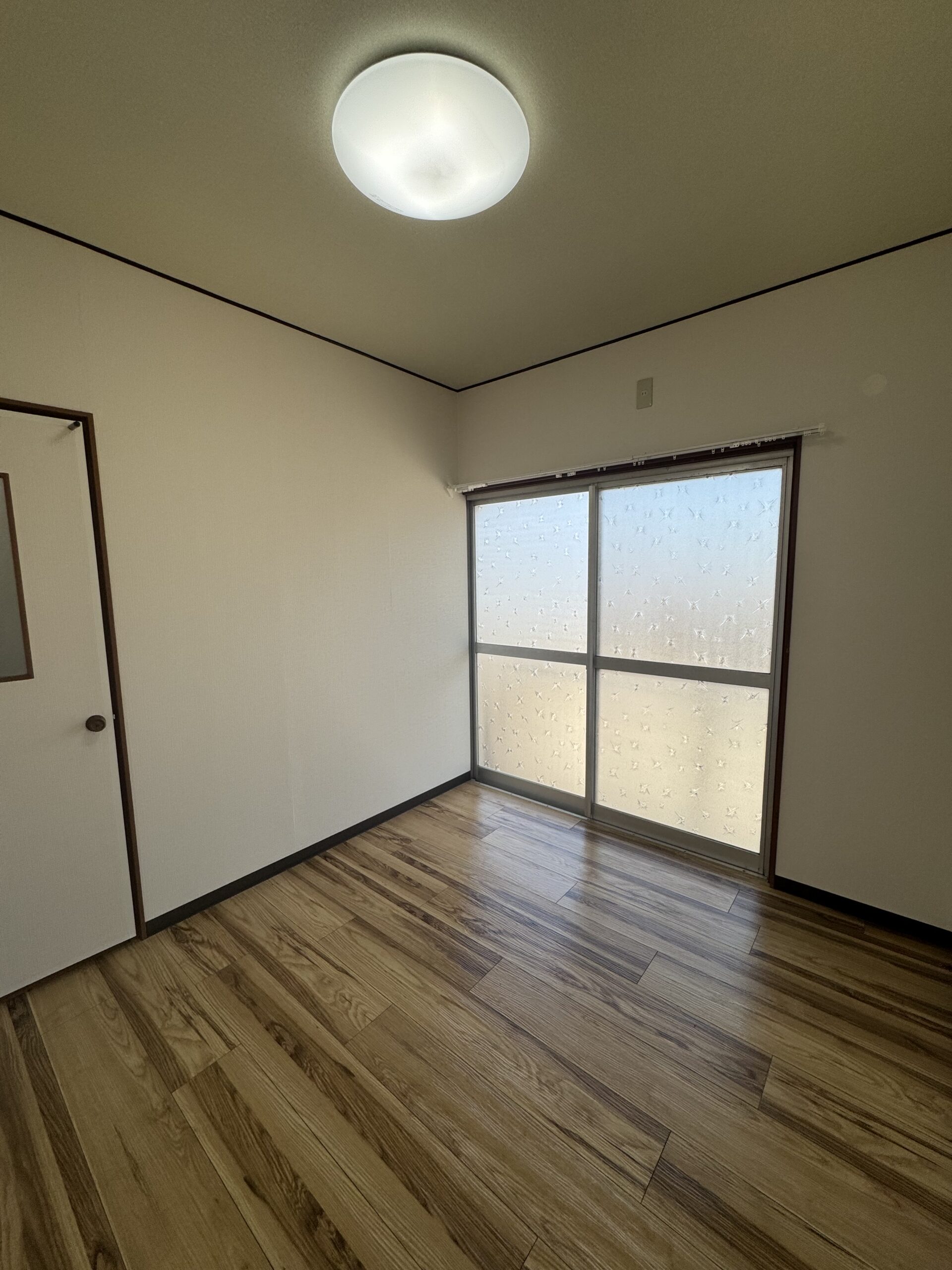 C7BF899C-A58C-4DCE-94F1-1FB5D599C596